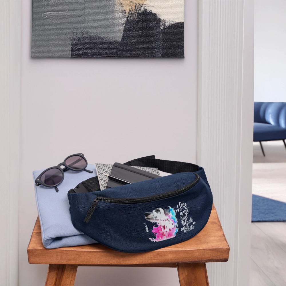 LiNBW. Gürteltasche Dalmatiner Life is not just black and white - Navy