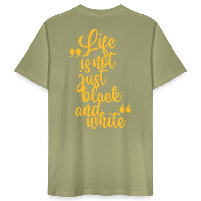 LiNBW. Männer T-Shirt Life is not just black and white - Nebelgrün