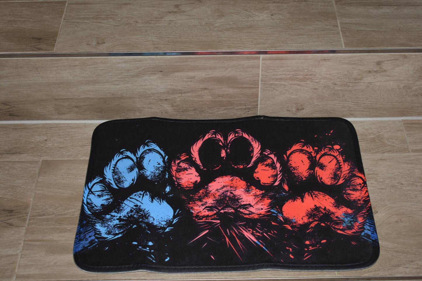 LiNBW. Türmatte Hundepfoten bunt, 40x60cm